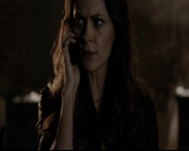 VampireDiariesWorld-dot-org_5x13TotalEclipseOfTheHeart1355.jpg