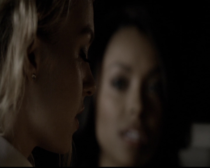 VampireDiariesWorld-dot-org_5x13TotalEclipseOfTheHeart1588.jpg