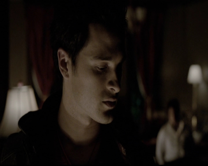 VampireDiariesWorld-dot-org_5x13TotalEclipseOfTheHeart1675.jpg