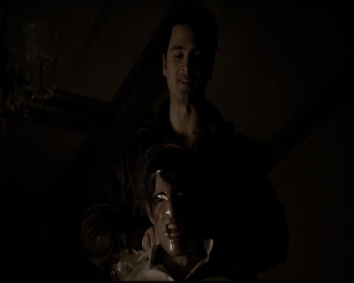 VampireDiariesWorld-dot-org_5x13TotalEclipseOfTheHeart1712.jpg