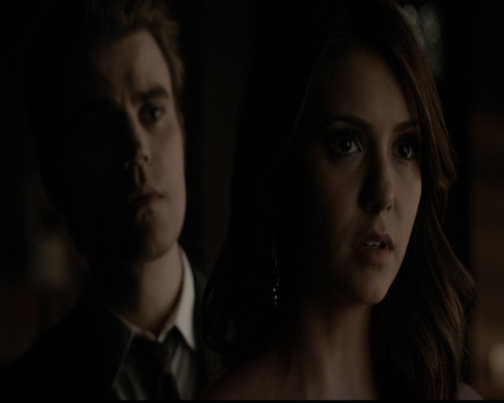 VampireDiariesWorld-dot-org_5x13TotalEclipseOfTheHeart2035.jpg