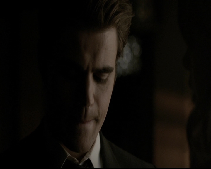 VampireDiariesWorld-dot-org_5x13TotalEclipseOfTheHeart2049.jpg