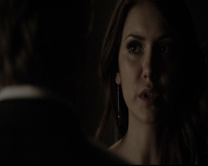 VampireDiariesWorld-dot-org_5x13TotalEclipseOfTheHeart2058.jpg