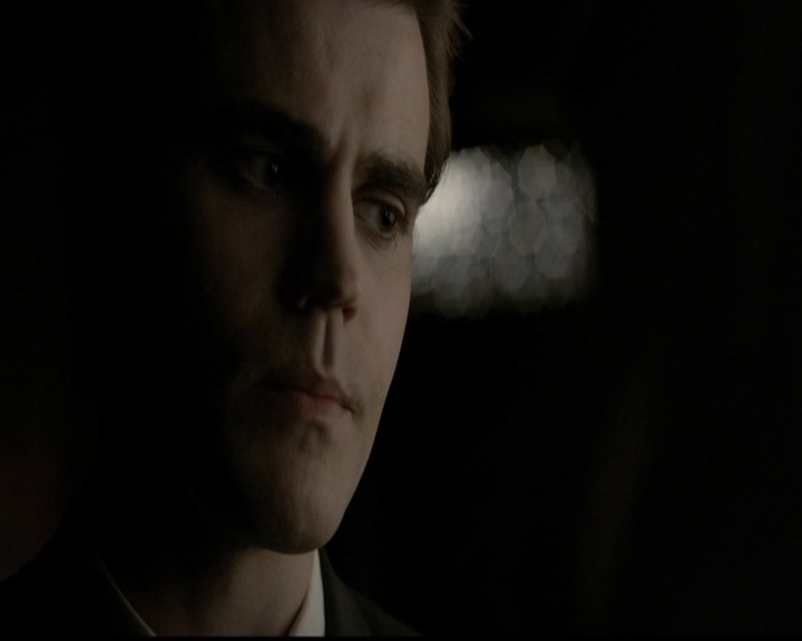 VampireDiariesWorld-dot-org_5x13TotalEclipseOfTheHeart2062.jpg