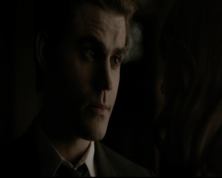 VampireDiariesWorld-dot-org_5x13TotalEclipseOfTheHeart2077.jpg