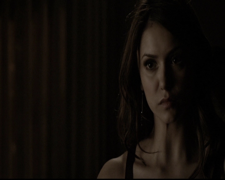 VampireDiariesWorld-dot-org_5x13TotalEclipseOfTheHeart2100.jpg