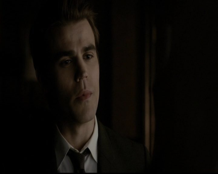 VampireDiariesWorld-dot-org_5x13TotalEclipseOfTheHeart2104.jpg