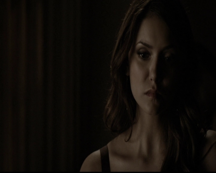 VampireDiariesWorld-dot-org_5x13TotalEclipseOfTheHeart2108.jpg