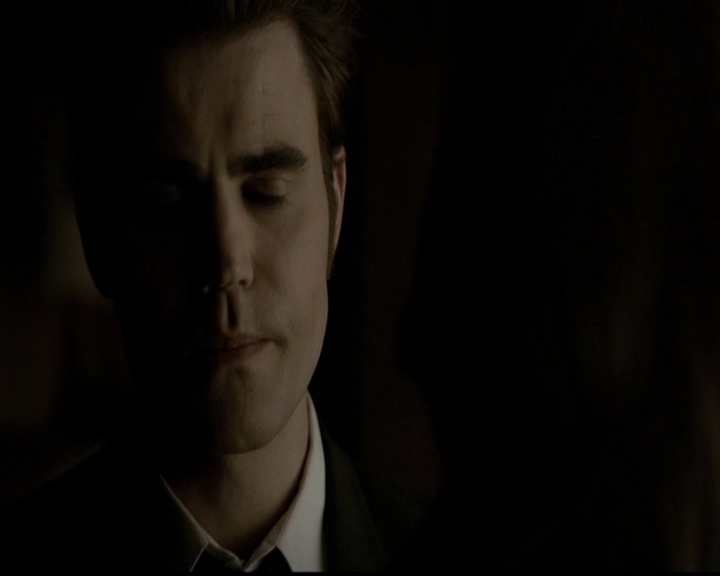 VampireDiariesWorld-dot-org_5x13TotalEclipseOfTheHeart2142.jpg