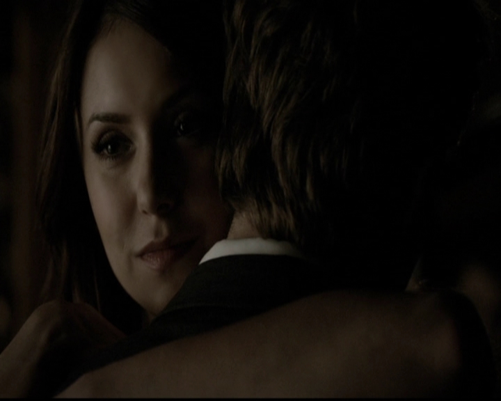 VampireDiariesWorld-dot-org_5x13TotalEclipseOfTheHeart2166.jpg