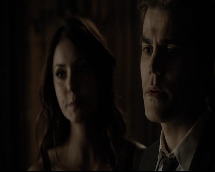 VampireDiariesWorld-dot-org_5x13TotalEclipseOfTheHeart2178.jpg