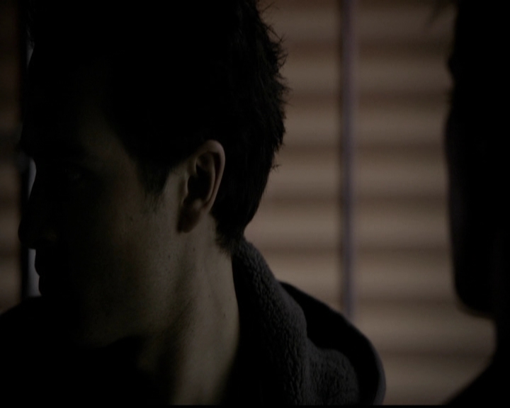 VampireDiariesWorld-dot-org_5x13TotalEclipseOfTheHeart2212.jpg