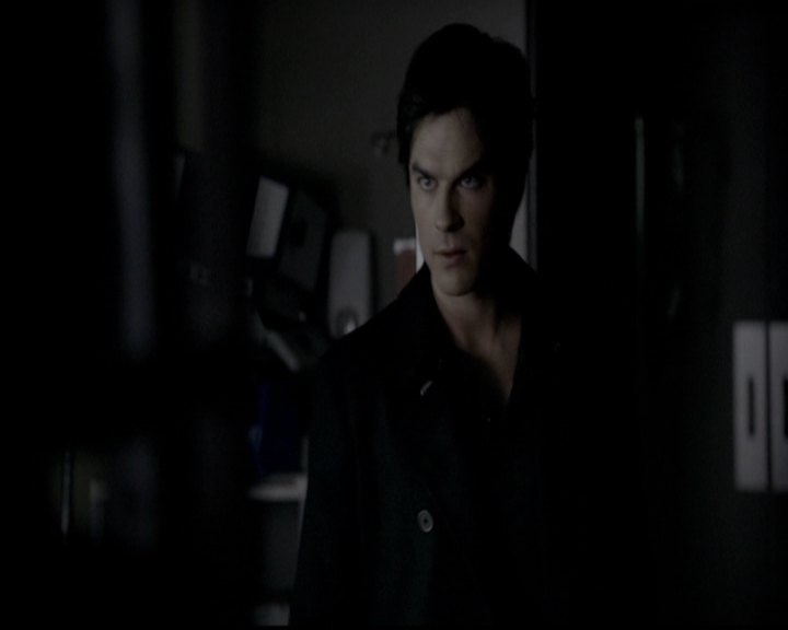 VampireDiariesWorld-dot-org_5x13TotalEclipseOfTheHeart2234.jpg