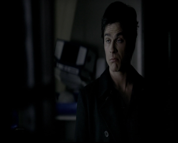 VampireDiariesWorld-dot-org_5x13TotalEclipseOfTheHeart2239.jpg