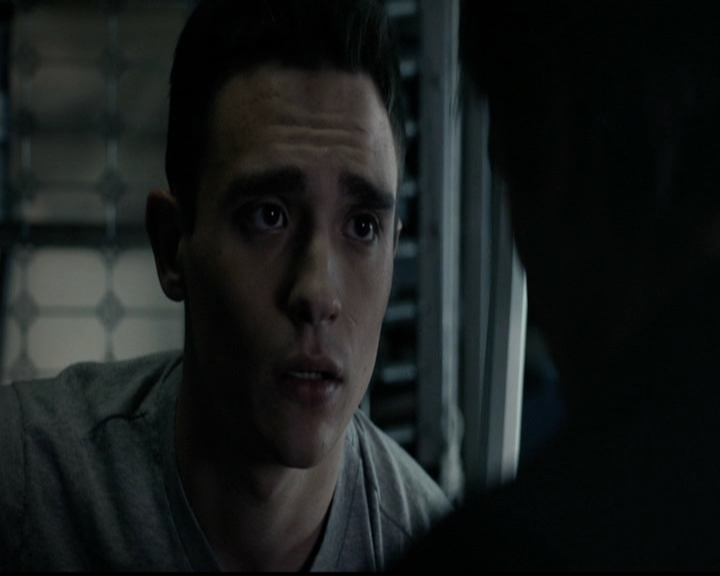VampireDiariesWorld-dot-org_5x13TotalEclipseOfTheHeart2254.jpg