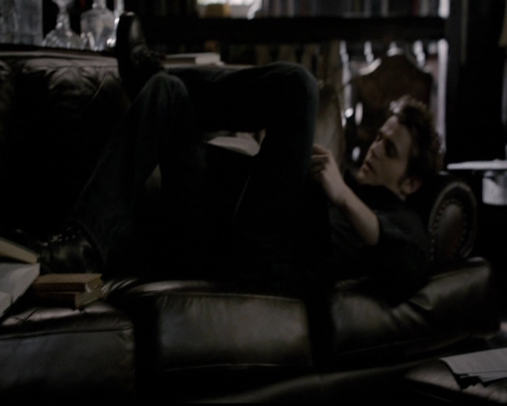 VampireDiariesWorld-dot-org_5x14NoExit0191.jpg