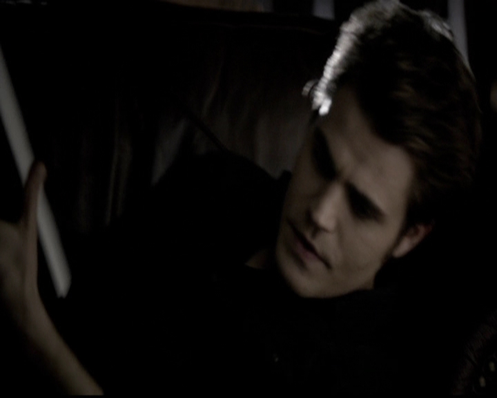 VampireDiariesWorld-dot-org_5x14NoExit0202.jpg