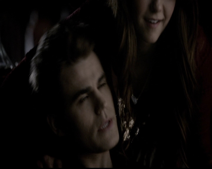 VampireDiariesWorld-dot-org_5x14NoExit0208.jpg