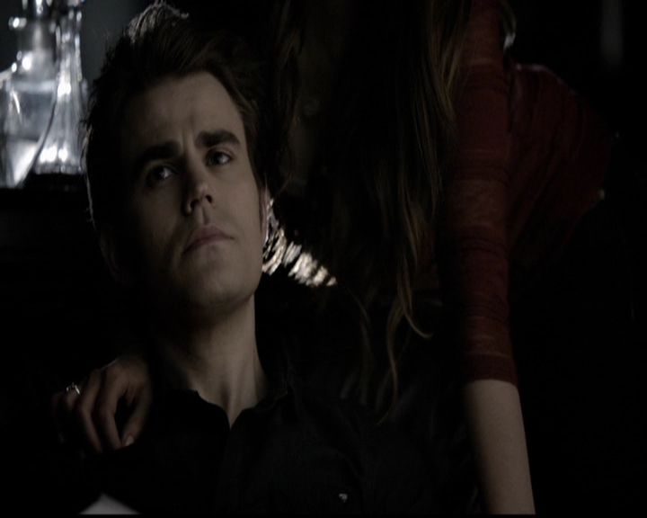 VampireDiariesWorld-dot-org_5x14NoExit0213.jpg