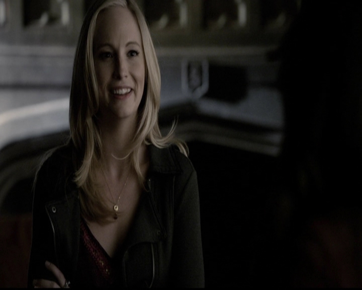 VampireDiariesWorld-dot-org_5x14NoExit0299.jpg