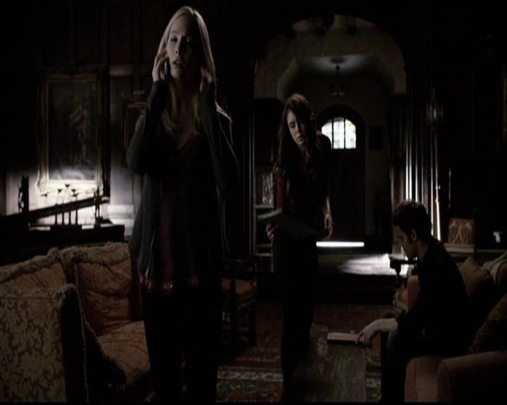 VampireDiariesWorld-dot-org_5x14NoExit0318.jpg