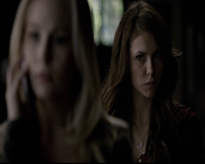 VampireDiariesWorld-dot-org_5x14NoExit0321.jpg