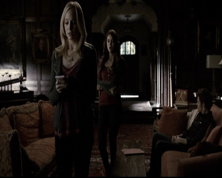 VampireDiariesWorld-dot-org_5x14NoExit0338.jpg