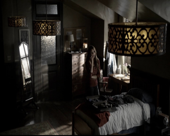 VampireDiariesWorld-dot-org_5x14NoExit0409.jpg