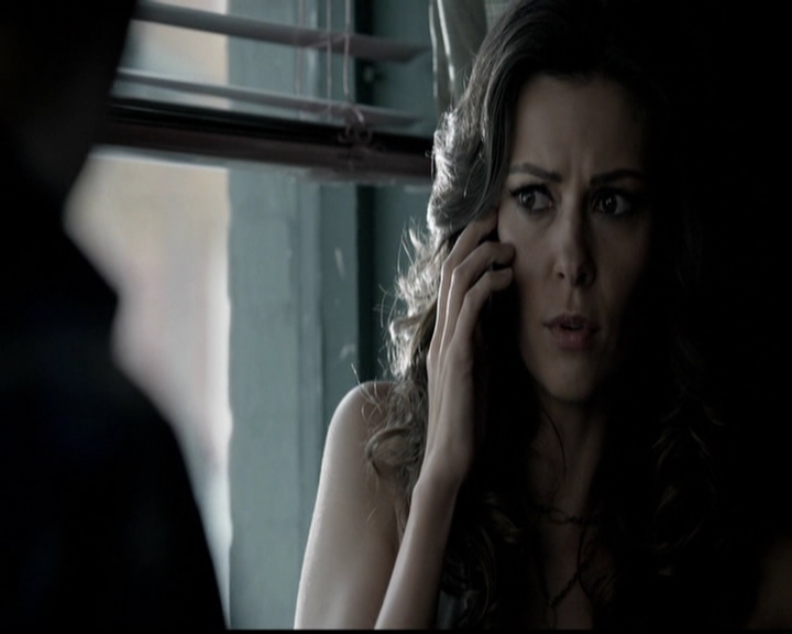 VampireDiariesWorld-dot-org_5x14NoExit0446.jpg