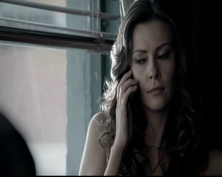 VampireDiariesWorld-dot-org_5x14NoExit0472.jpg