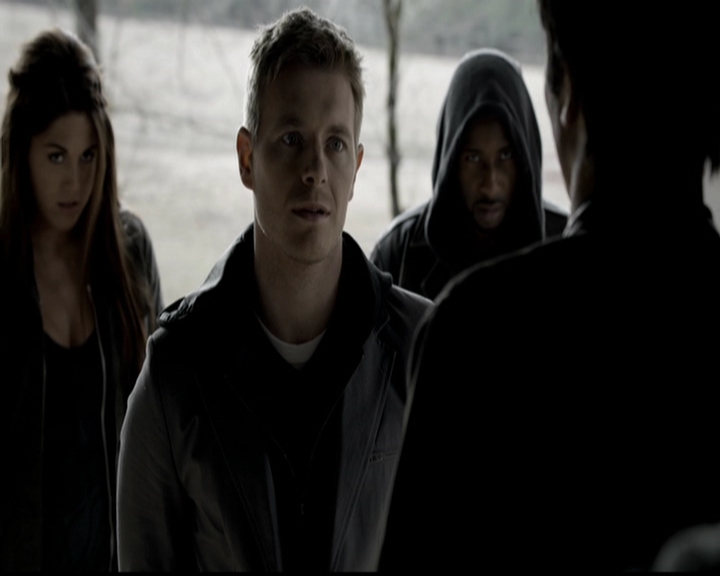 VampireDiariesWorld-dot-org_5x14NoExit0546.jpg