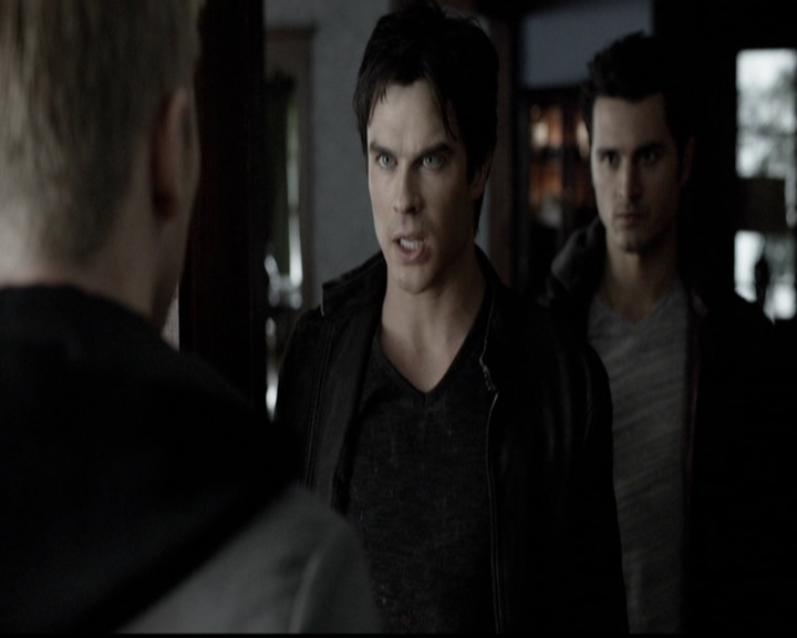 VampireDiariesWorld-dot-org_5x14NoExit0551.jpg