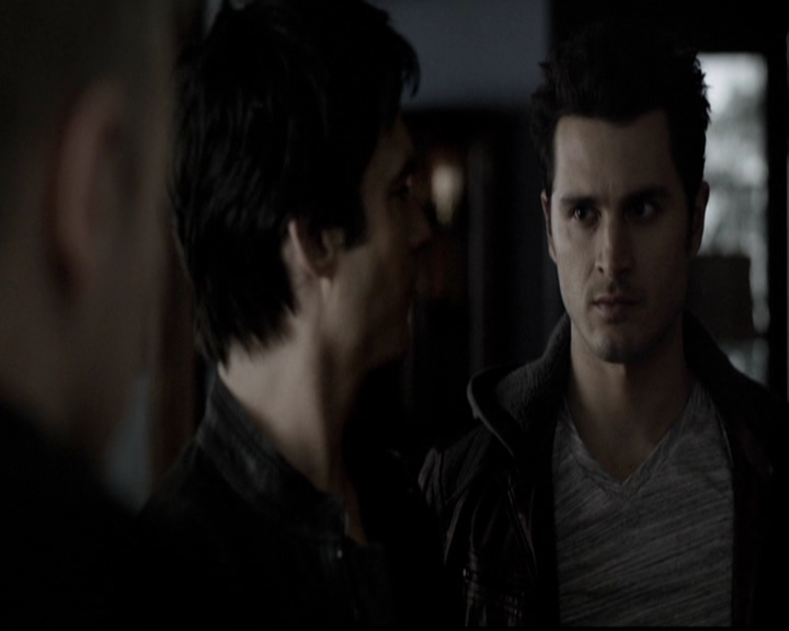 VampireDiariesWorld-dot-org_5x14NoExit0565.jpg