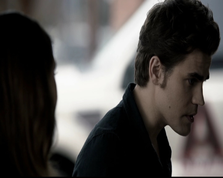 VampireDiariesWorld-dot-org_5x14NoExit0605.jpg