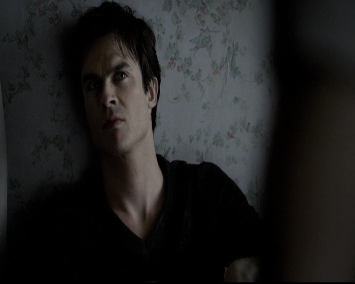 VampireDiariesWorld-dot-org_5x14NoExit0724.jpg