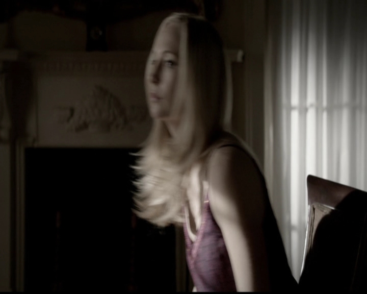 VampireDiariesWorld-dot-org_5x14NoExit0739.jpg