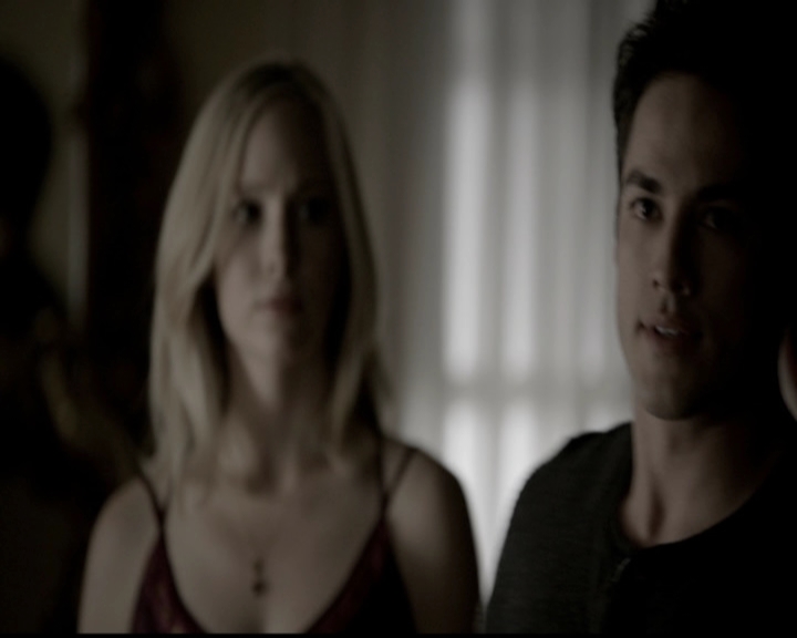 VampireDiariesWorld-dot-org_5x14NoExit0778.jpg