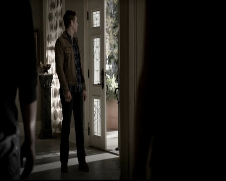 VampireDiariesWorld-dot-org_5x14NoExit0781.jpg