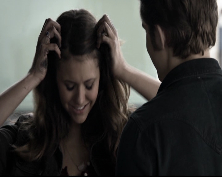 VampireDiariesWorld-dot-org_5x14NoExit0837.jpg