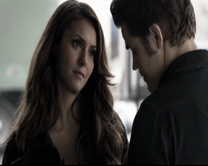 VampireDiariesWorld-dot-org_5x14NoExit0857.jpg