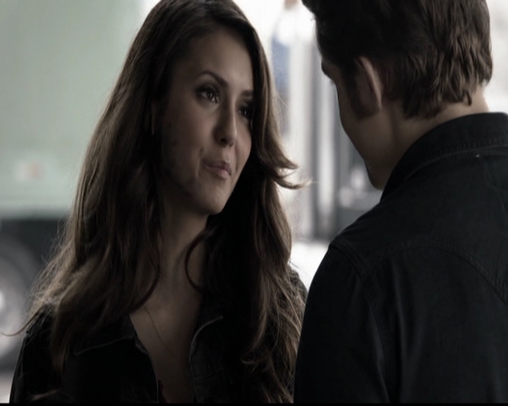 VampireDiariesWorld-dot-org_5x14NoExit0858.jpg