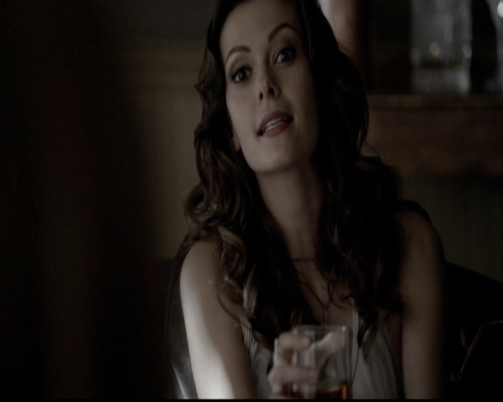 VampireDiariesWorld-dot-org_5x14NoExit0901.jpg