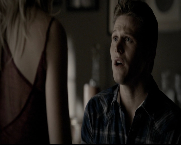 VampireDiariesWorld-dot-org_5x14NoExit0916.jpg