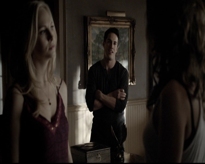 VampireDiariesWorld-dot-org_5x14NoExit0939.jpg