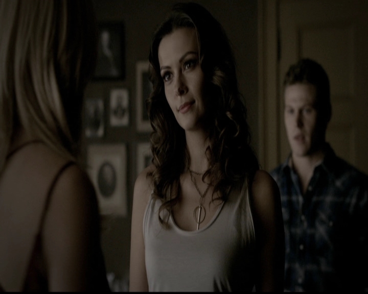 VampireDiariesWorld-dot-org_5x14NoExit0944.jpg