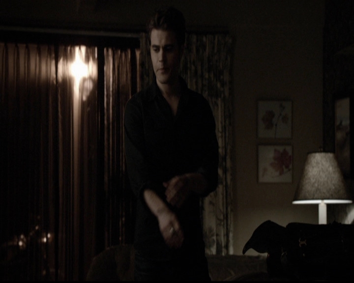 VampireDiariesWorld-dot-org_5x14NoExit0985.jpg