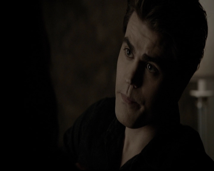 VampireDiariesWorld-dot-org_5x14NoExit1015.jpg