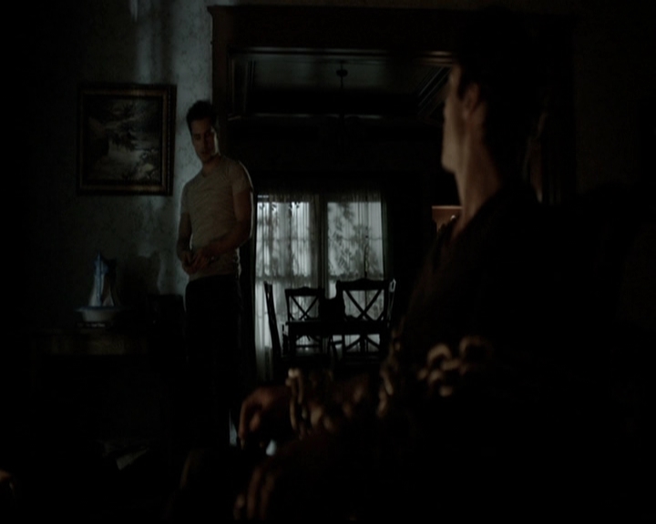 VampireDiariesWorld-dot-org_5x14NoExit1107.jpg