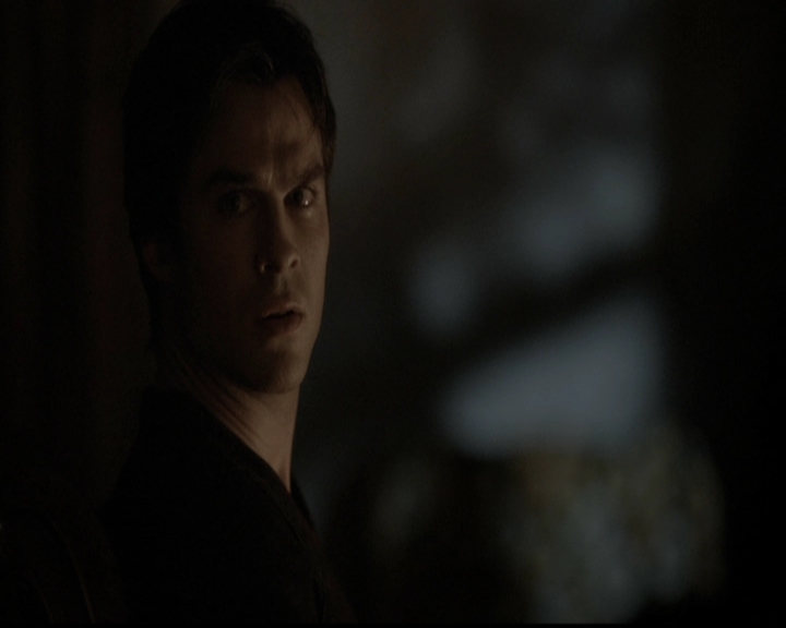 VampireDiariesWorld-dot-org_5x14NoExit1115.jpg