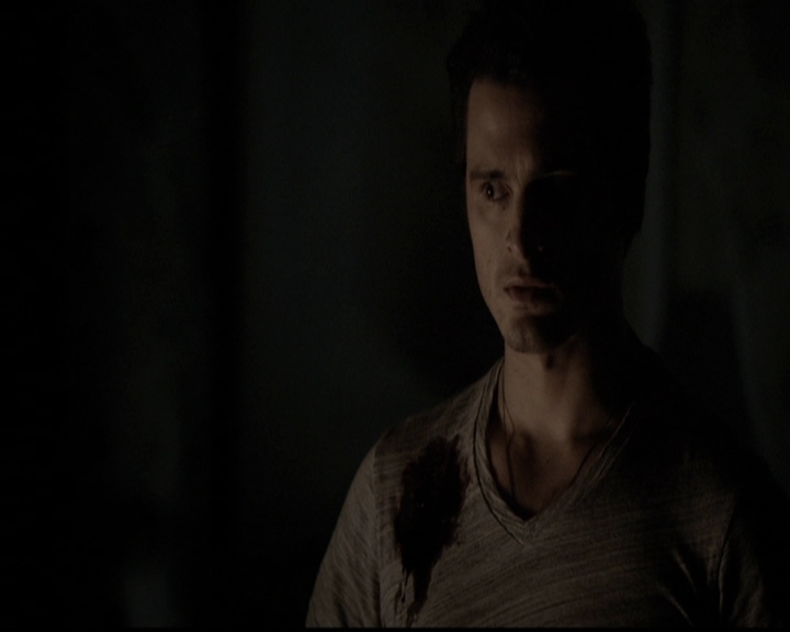 VampireDiariesWorld-dot-org_5x14NoExit1207.jpg